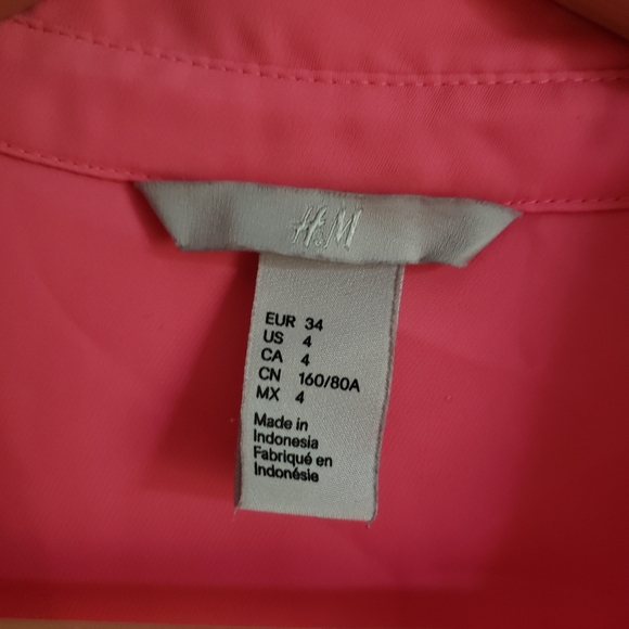 Bright pink blouse - Picture 6 of 6